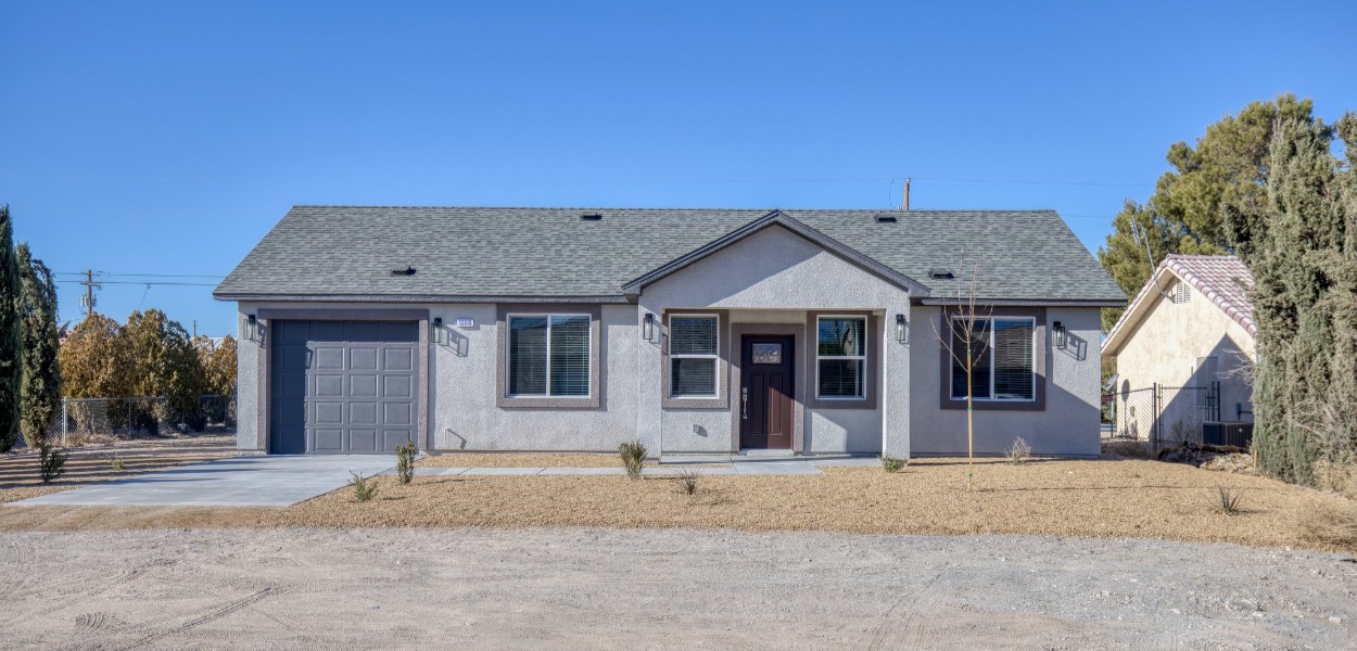 casita upgrades - Picasa Homes Casita Upgrades & Add-ons. Photo of a casita with garage.