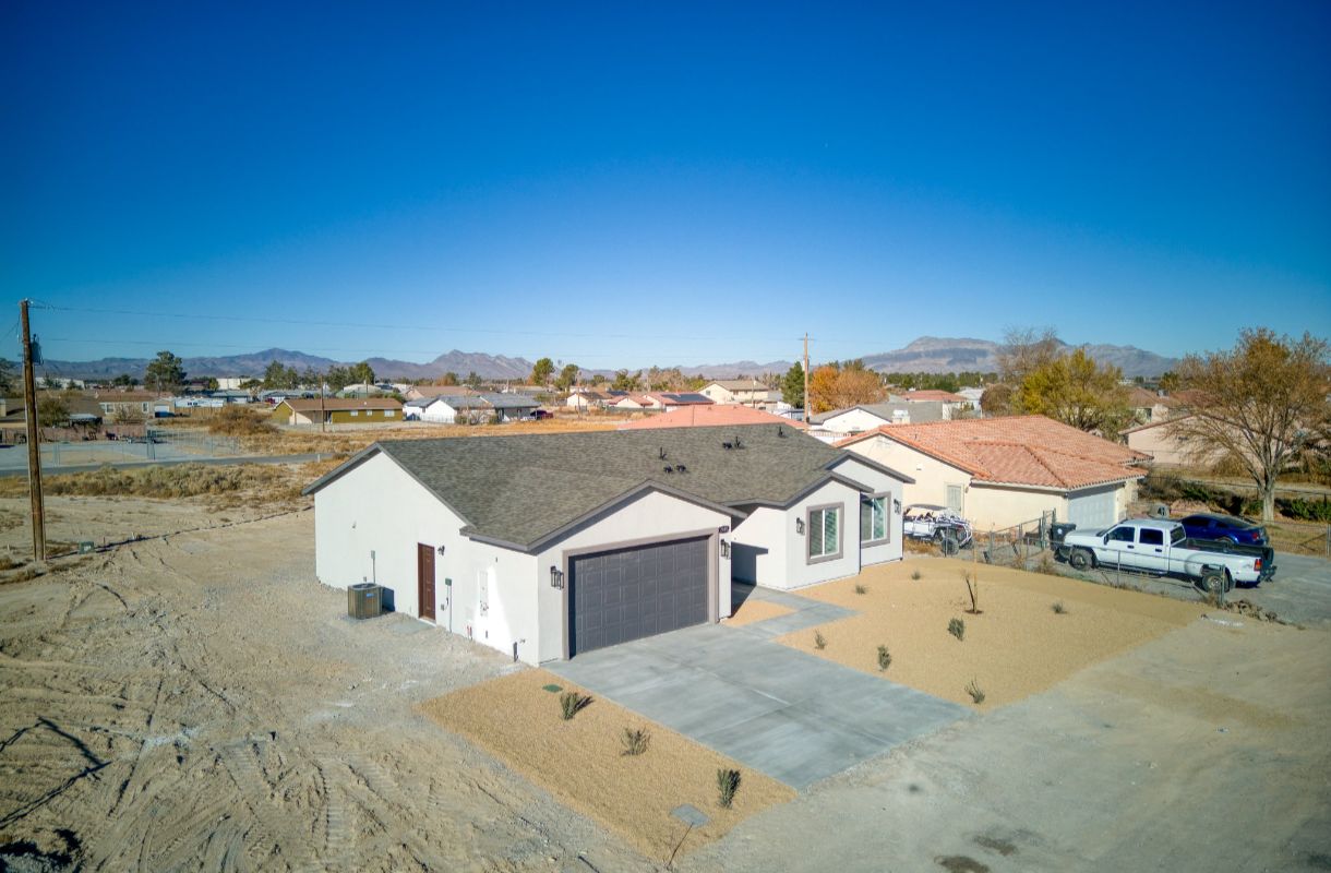 An overhead view of the side of a home with a casita.